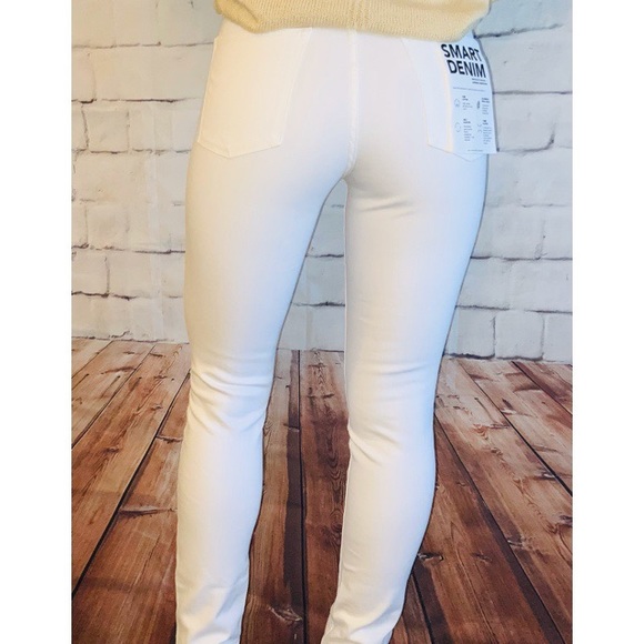 π π SOLD NWT Danny Smart Denim skinny jeans! - Picture 6 of 8